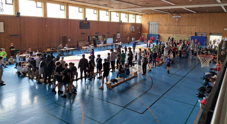 Volle Halle beim Schulturnier in Heusweiler